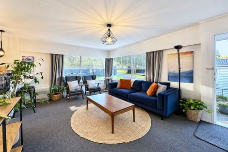 Photo of property in 2/15 Gloaming Place, Conifer Grove, Takanini, 2112
