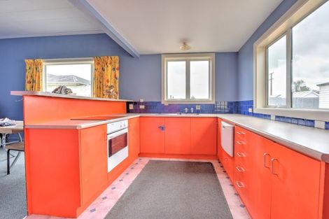 Photo of property in 26 Hunter Street, Edendale, 9825