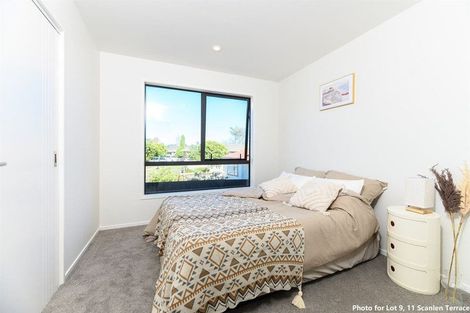 Photo of property in 4/11 Scanlen Terrace, Kelston, Auckland, 0602