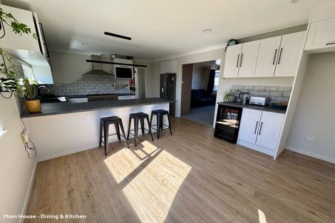 Photo of property in 43 Oakfield Crescent, Pukete, Hamilton, 3200