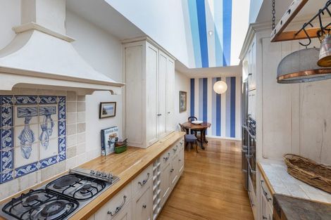 Photo of property in 48 Memorial Avenue, Ilam, Christchurch, 8053