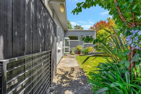 Photo of property in 9 Hursthouse Street, Vogeltown, New Plymouth, 4310