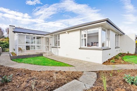 Photo of property in 765 Queens Drive, Waikiwi, Invercargill, 9810