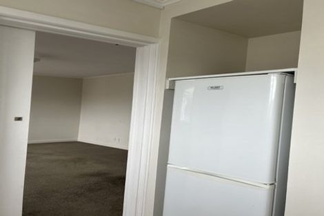 Photo of property in 52 Wright Street, Mount Cook, Wellington, 6021