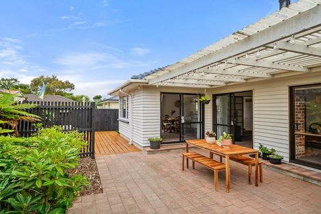 Photo of property in 1/180 Avonhead Road, Avonhead, Christchurch, 8042