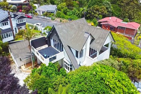 Photo of property in 43 Cameron Street, New Plymouth, 4310