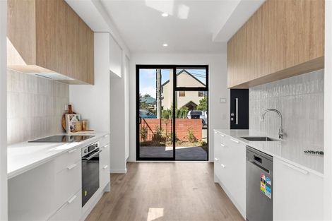 Photo of property in 81b Browns Road, St Albans, Christchurch, 8014