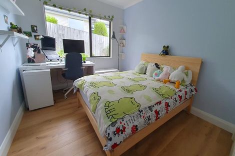 Photo of property in 12 Bloomfield Rise, Stanmore Bay, Whangaparaoa, 0932