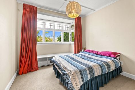 Photo of property in 43 Cameron Street, New Plymouth, 4310