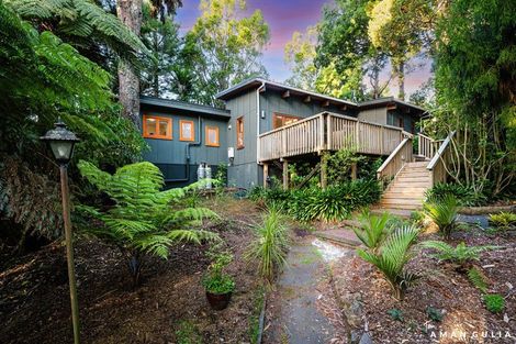 Photo of property in 78 Waima Crescent, Titirangi, Auckland, 0604
