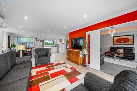 Photo of property in 12 Rossington Drive, West Melton, 7618