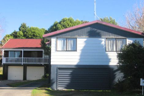 Photo of property in 14b Houhere Place, Pukete, Hamilton, 3200