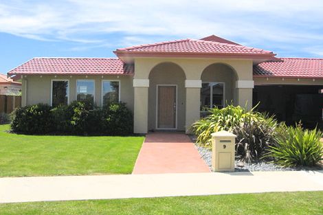 Photo of property in 9 Mica Place, Northwood, Christchurch, 8051