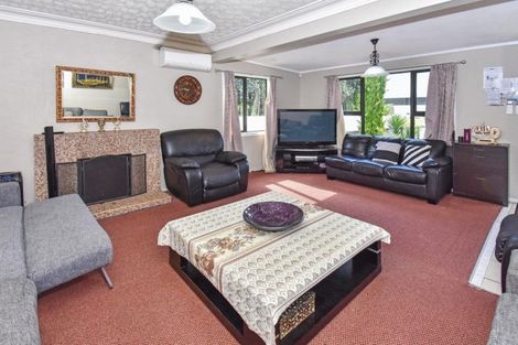 Photo of property in 233 Puhinui Road, Papatoetoe, Auckland, 2025