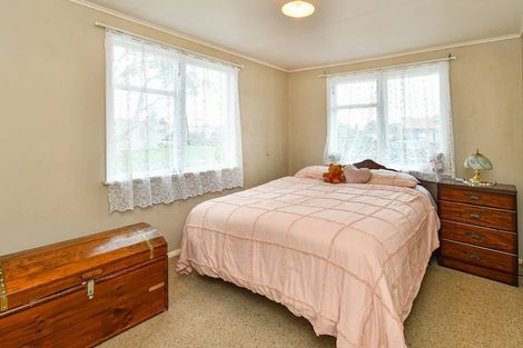 Photo of property in 36 Courtenay Crescent, Mangere East, Auckland, 2024