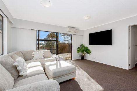Photo of property in 13a Transom Close, Whitby, Porirua, 5024
