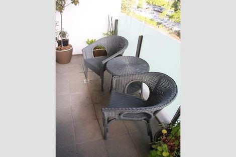 Photo of property in Halsey Apartments At Lighter Quay, 514/77 Halsey Street, Auckland Central, Auckland, 1010