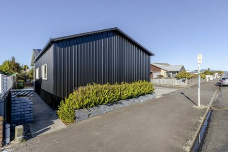 Photo of property in 83 Tukapa Street, Westown, New Plymouth, 4310