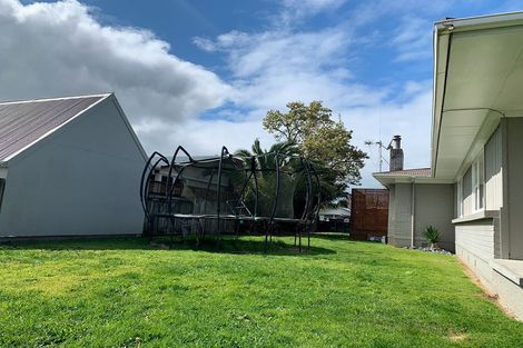 Photo of property in 13 Clematis Avenue, Pukete, Hamilton, 3200