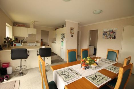 Photo of property in 69 Medvale Avenue, Flat Bush, Auckland, 2019