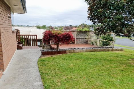 Photo of property in 42 Greenfield Drive, Western Heights, Hamilton, 3200