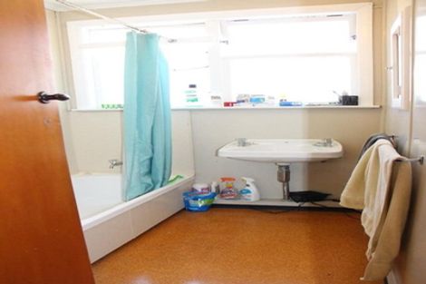 Photo of property in 15-15c Nelson Terrace, Seaview, Timaru, 7910