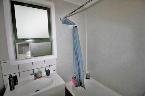 Photo of property in 5 Joseph Street, Waverley, Invercargill, 9810