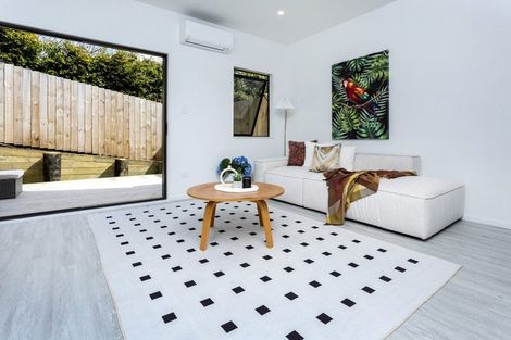 Photo of property in 58 County Road, Torbay, Auckland, 0630