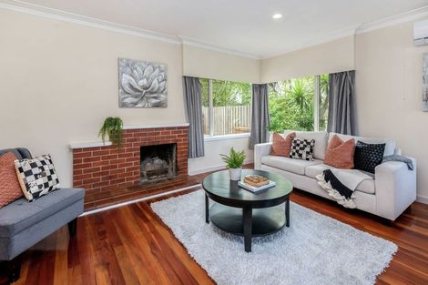 Photo of property in 1/83 Cockle Bay Road, Cockle Bay, Auckland, 2014