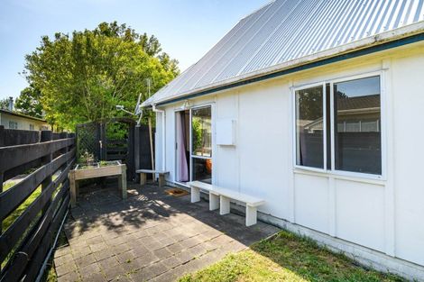 Photo of property in 60 Newton Place, Westbrook, Palmerston North, 4412
