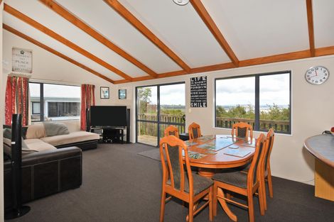 Photo of property in 38 Eureka Place, Parahaki, Whangarei, 0112