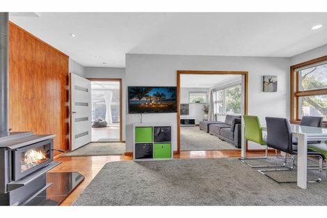 Photo of property in 75 Kowhai Avenue, Rangiora, 7400