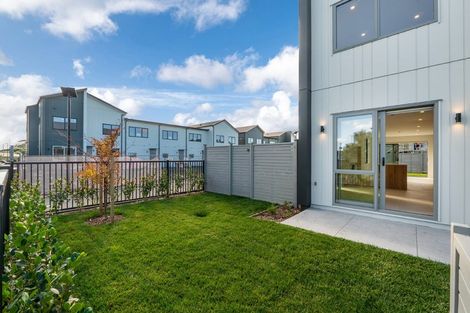 Photo of property in 1 Viridian Avenue, Rosehill, 2113