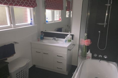 Photo of property in 28 Todd Avenue, Bishopdale, Christchurch, 8051