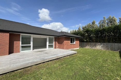 Photo of property in 30 Leebank Crescent, Riverhead, 0820