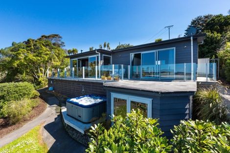 Photo of property in 1353 Taieri Mouth Road, Taieri Mouth, Brighton, 9091