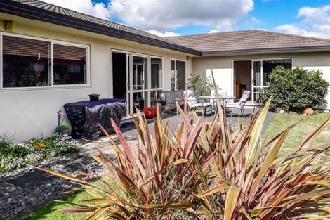 Photo of property in 18 Blythfield Place, Taradale, Napier, 4112