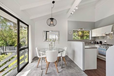 Photo of property in 10 Aylmer Court, Eastern Beach, Auckland, 2012