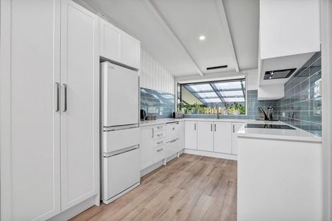 Photo of property in 4 Quin Crescent, Hawera, 4610