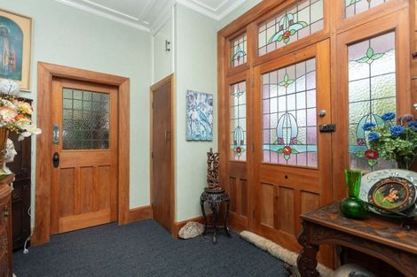 Photo of property in 21 Chamberlain Street, Dannevirke, 4930