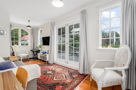 Photo of property in 32 Mccoll Street, Vogeltown, Wellington, 6021