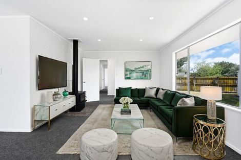 Photo of property in 11 Crawshaw Drive, Nawton, Hamilton, 3200