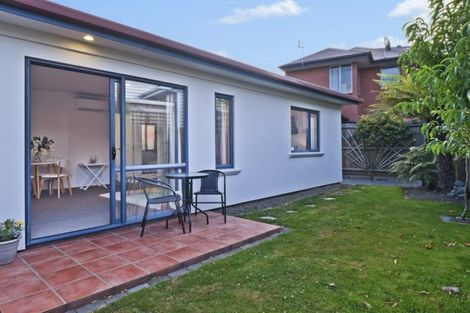 Photo of property in 14a Deyell Crescent, Sydenham, Christchurch, 8023