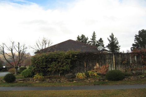 Photo of property in 13 Cairnmuir Crescent, Cromwell, 9310