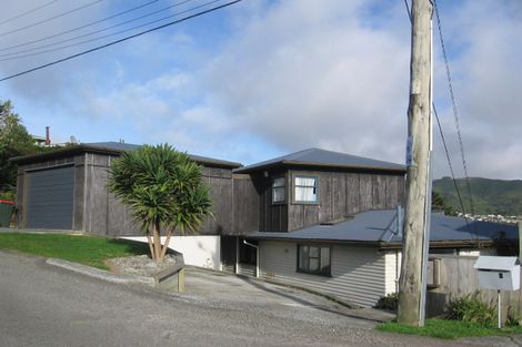 Photo of property in 10 Sheridan Terrace, Johnsonville, Wellington, 6037