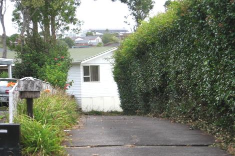Photo of property in 24 Kirby Street, Glendene, Auckland, 0602