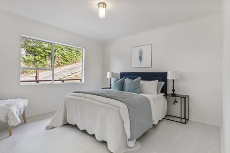 Photo of property in 1/65 Girrahween Drive, Totara Vale, Auckland, 0629