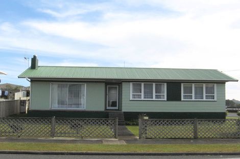 Photo of property in 2 Winston Street, Tikipunga, Whangarei, 0112
