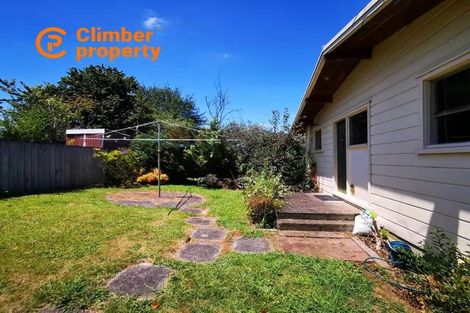 Photo of property in 18 Helena Road, Hillcrest, Hamilton, 3216