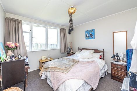 Photo of property in 14 Rogers Street, Castlecliff, Whanganui, 4501